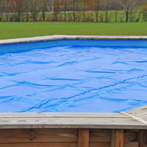 Bâche à bulles piscine bois 2,6 m x 2,6 m CARRA