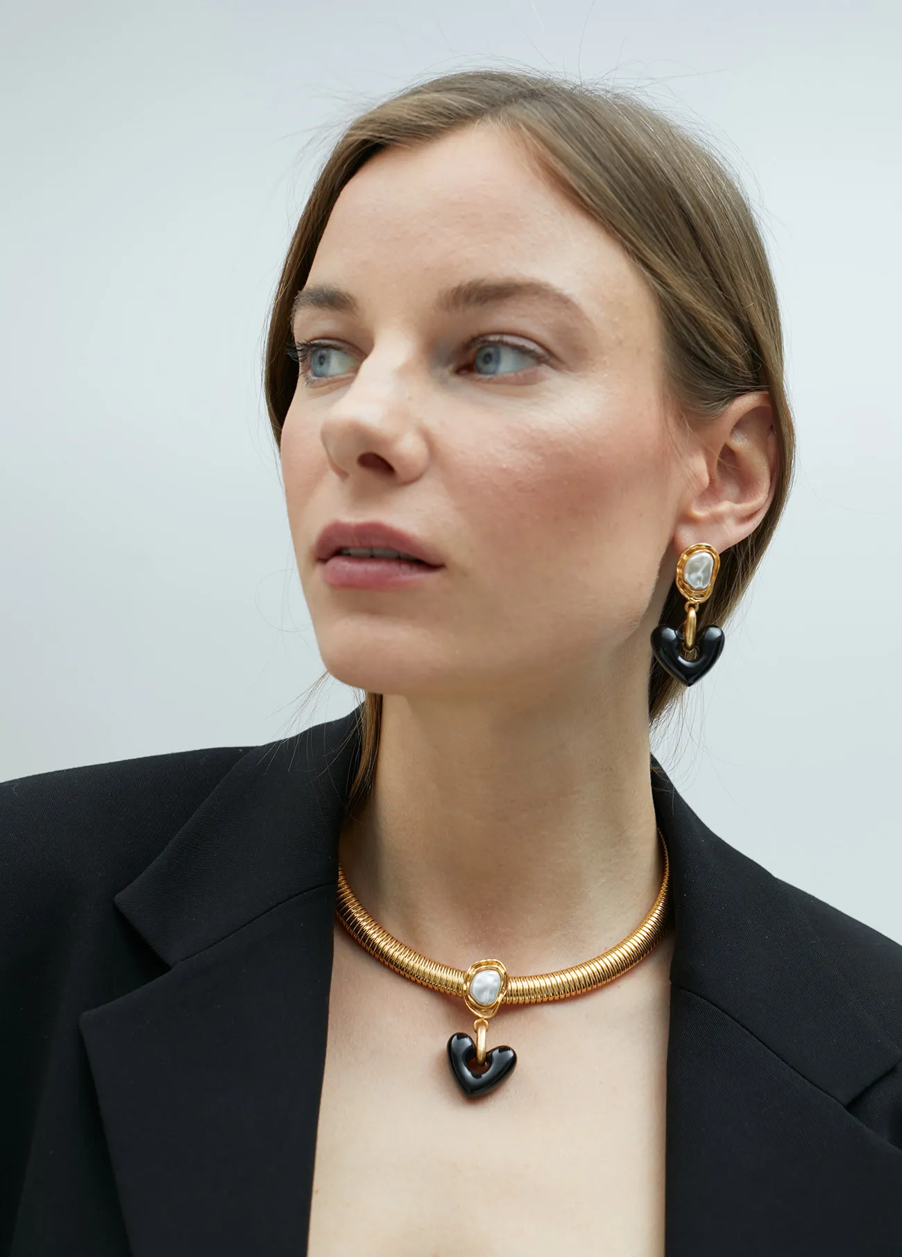 Collier ras-du-cou doré