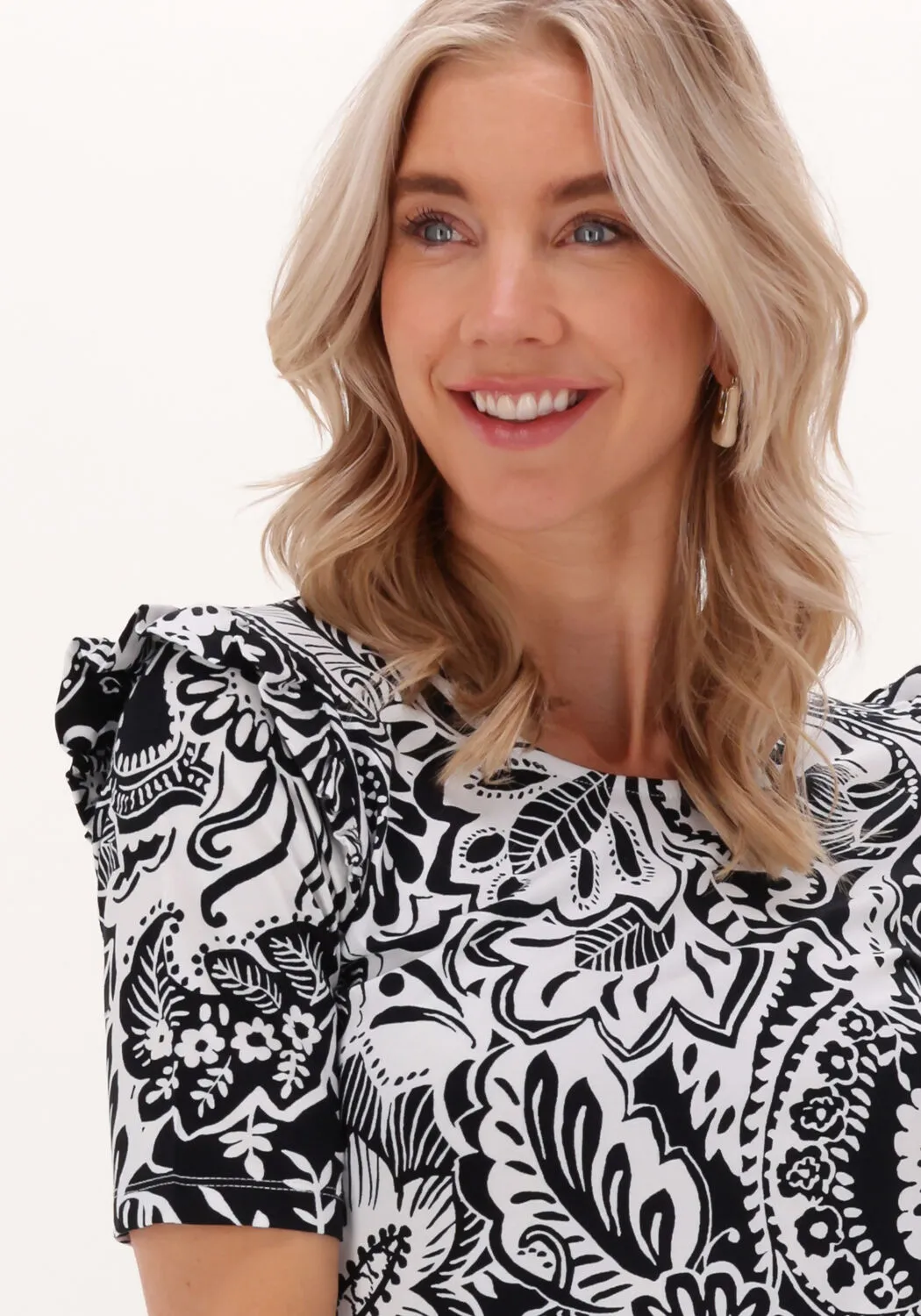 jansen amsterdam haut top with ruffle en noir