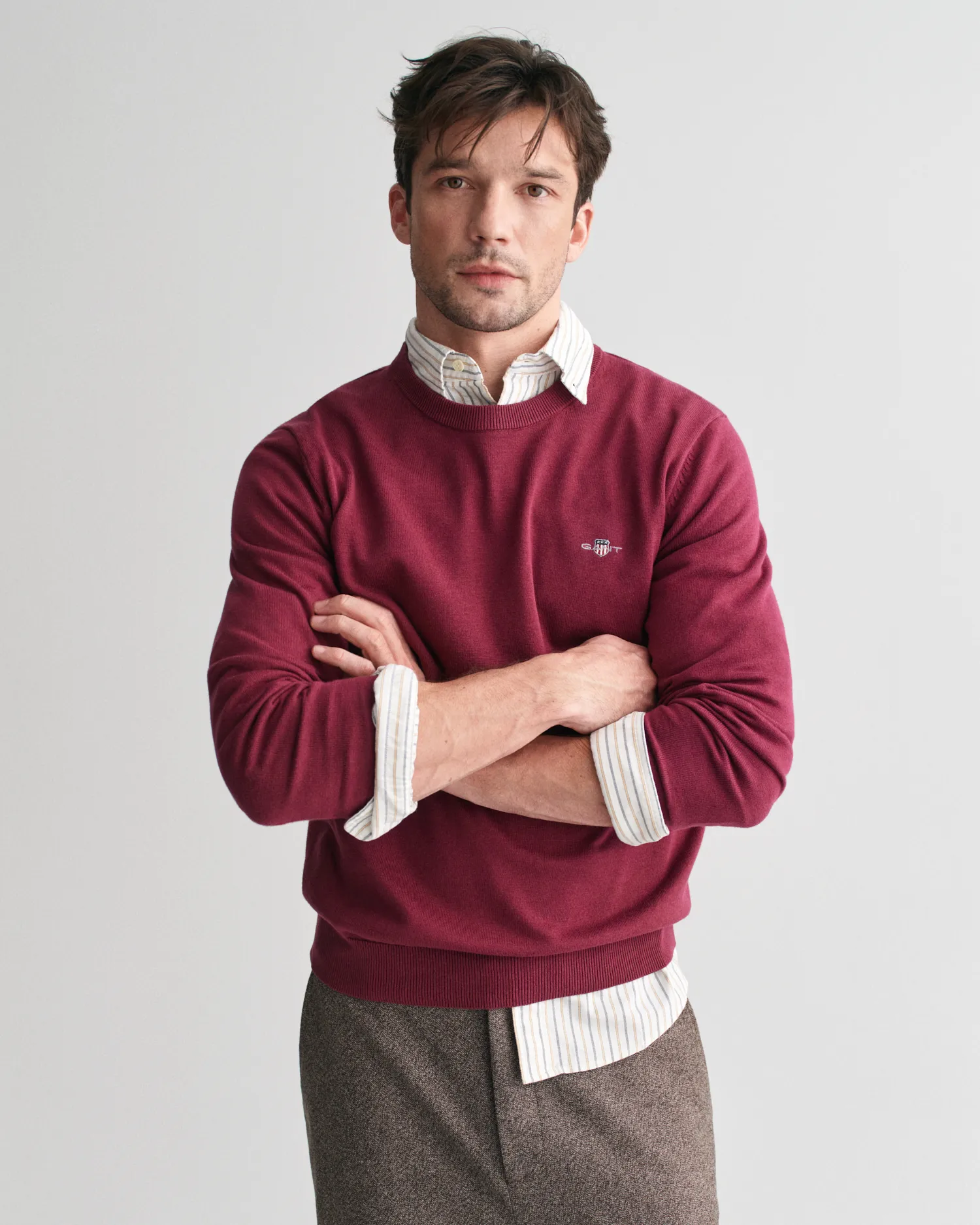 Pull ras du cou en coton classique